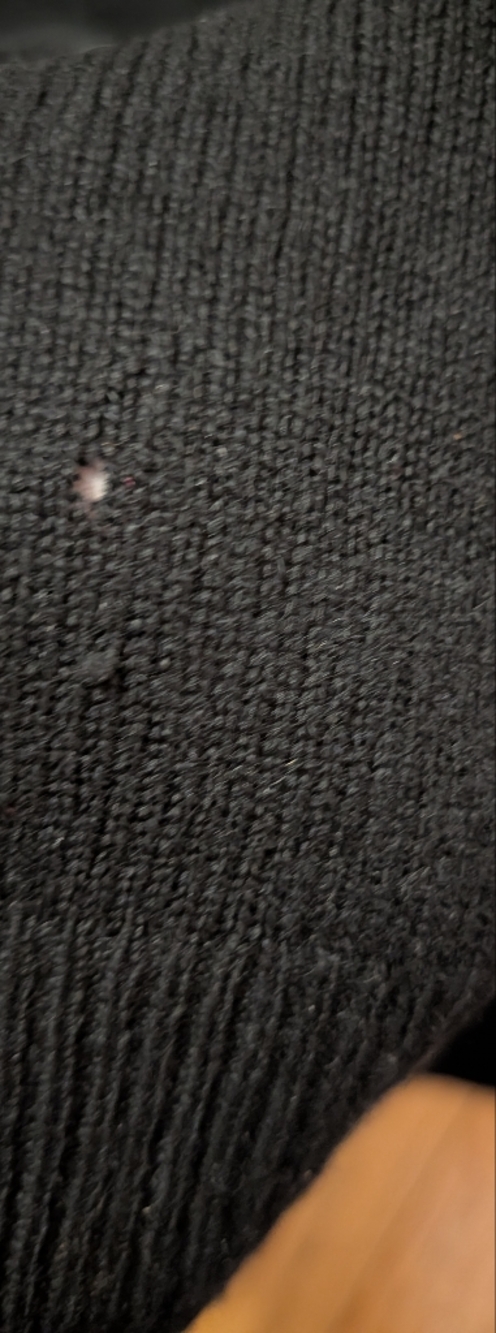Oats Cashmere Black V-Neck Sweater - Picture 3 of 4